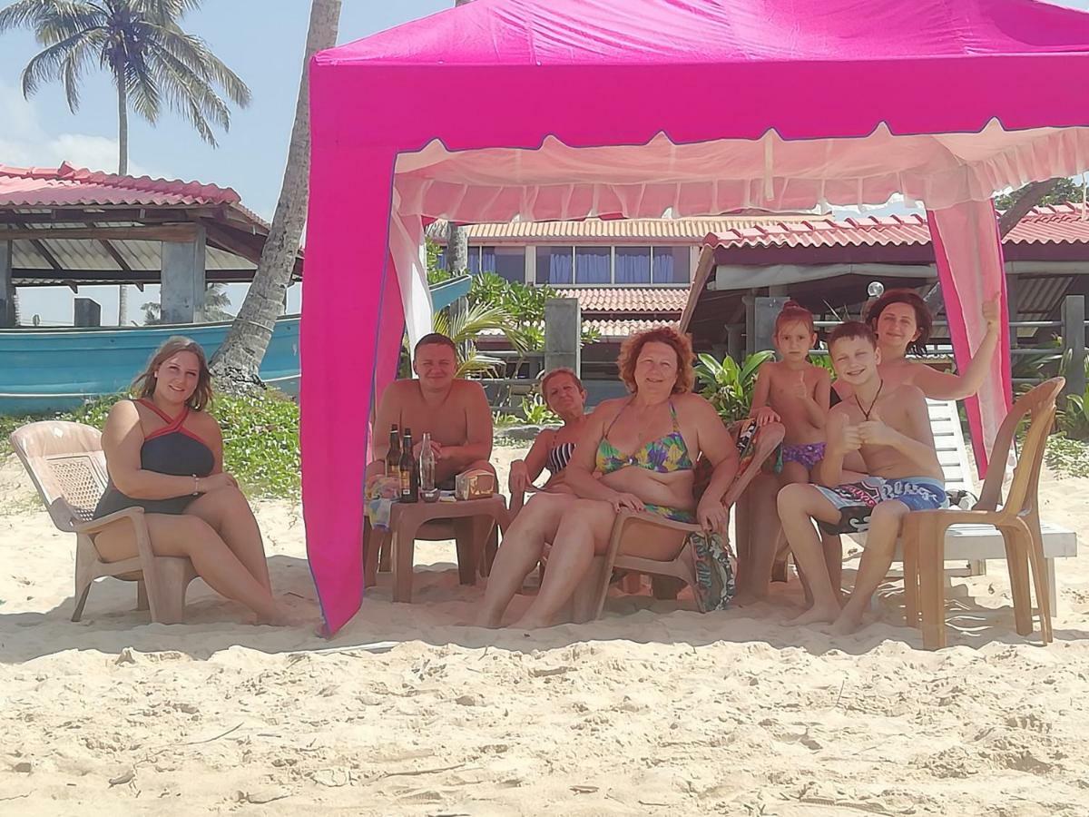Rainbow Beach Hotel Hikkaduwa Exterior photo
